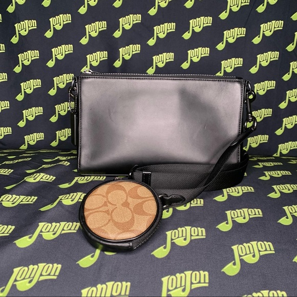 Coach Holden Crossbody in Signature Canvas - Picture 8 of 9